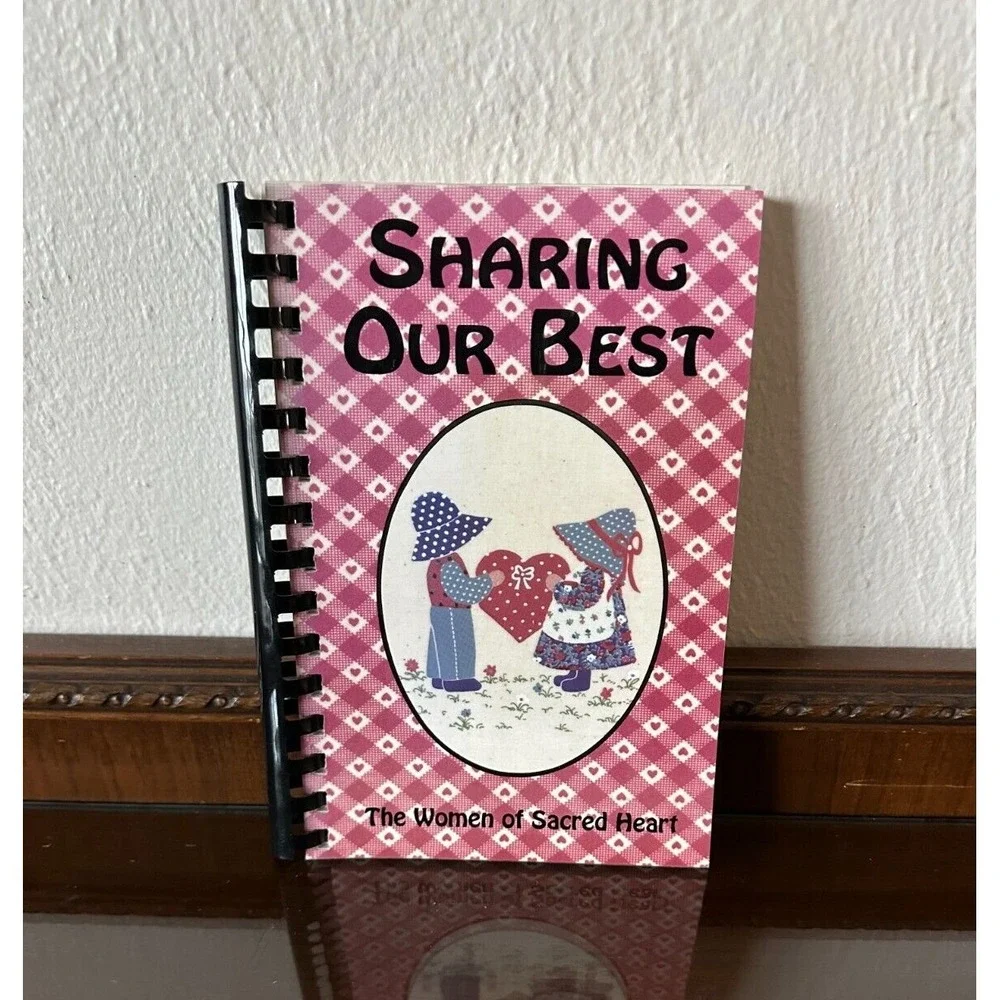 VTG Women of Sacred Heart Catholic Church Cookbook Manassas‎ VA